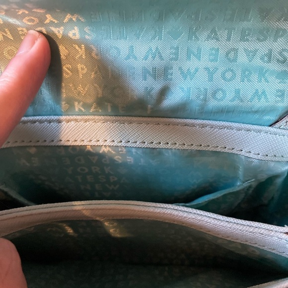 Kate Spade Elegant Cream Crossbody Bag - Picture 5 of 5